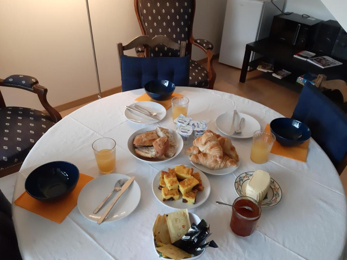 La Grange Des Lisieres Bed & Breakfast Rouvres  Ngoại thất bức ảnh